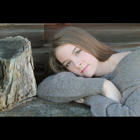 Meet your Posher, Riley - Picture 1 of 1